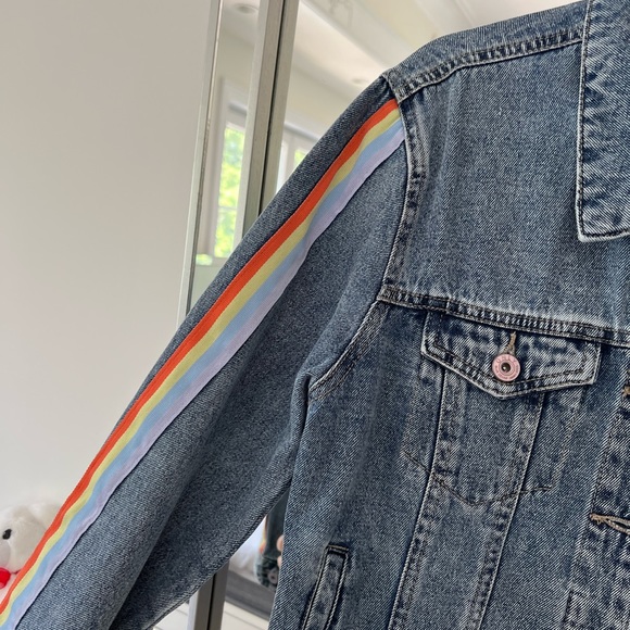 Pastel ribbon stripe classic denim jacket - Picture 9 of 9